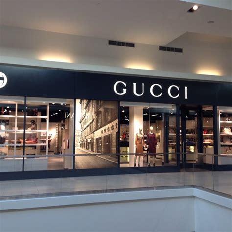 Top 10 Best Gucci Outlet Near St. Catharines, Ontario 